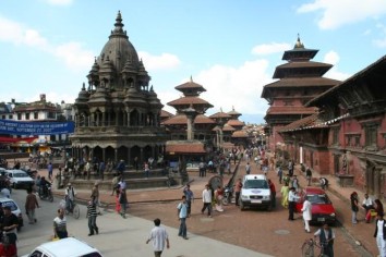 Kathmandu - Pokhara - Chitwan Tour