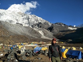 Ama Dablam Base Camp Trek